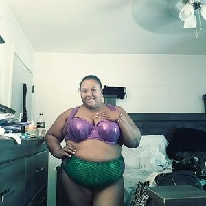 Plus size bikini